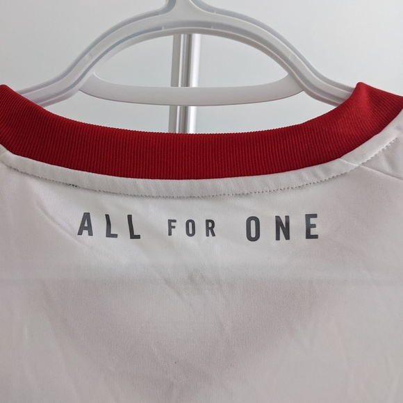 Toronto FC Women's Jersey - Picture 4 of 5